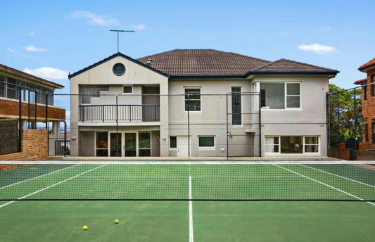 Tennis court in Seaforth